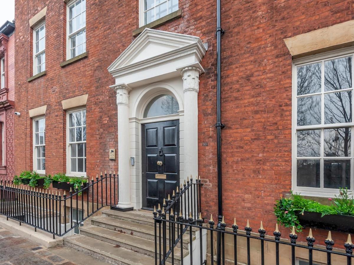Luxury Pad Leeds Centre With Hot Tub Pass The Keys Leeds (West Yorkshire)