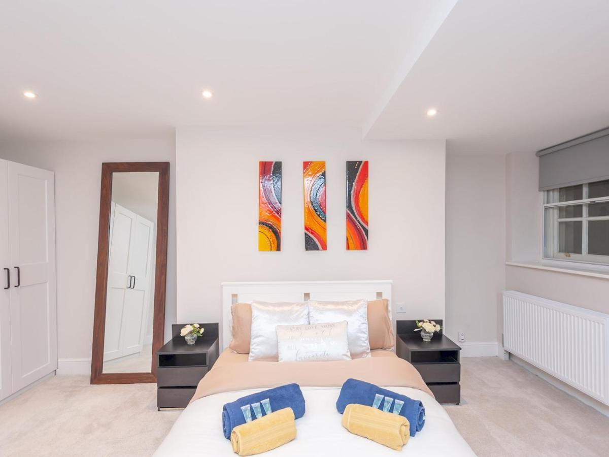 Luxury Pad Leeds Centre With Hot Tub Pass The Keys Apartment Leeds (West Yorkshire)