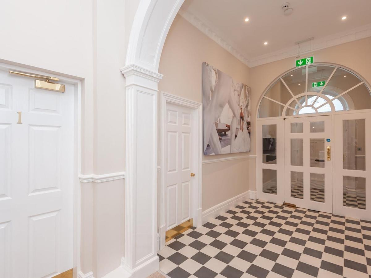 Luxury Pad Leeds Centre With Hot Tub Pass The Keys Apartment Leeds (West Yorkshire)