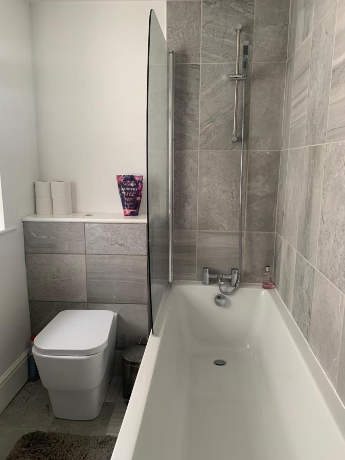 Homestay Roundhay Avenue