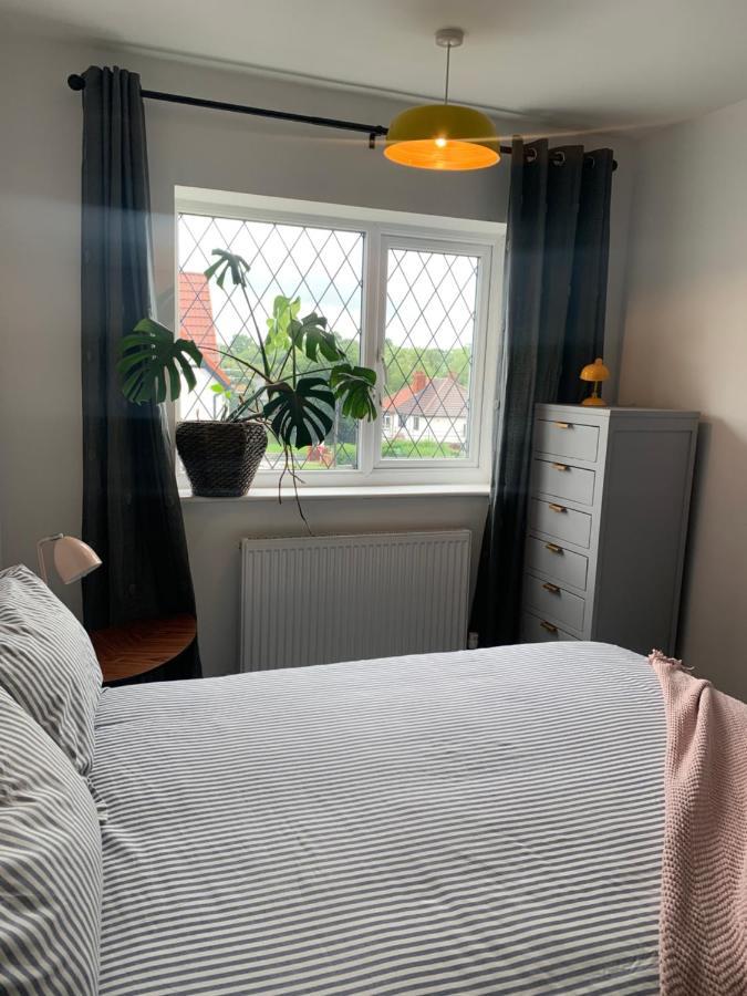 Roundhay Avenue Homestay *