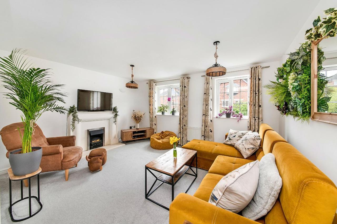 Rothwell Gardens Holiday home *