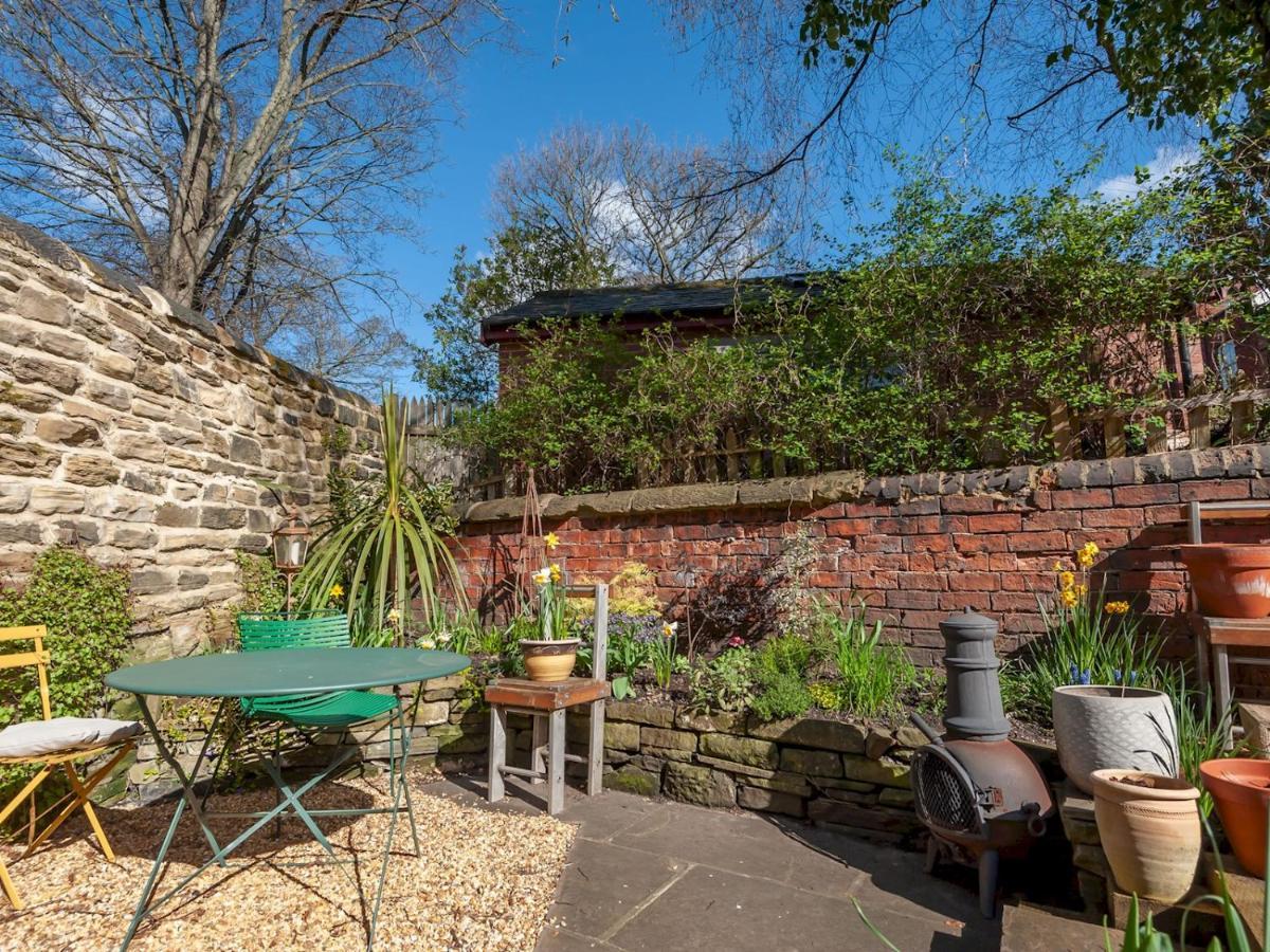 Pass The Keys Wonky With Amazing Garden *