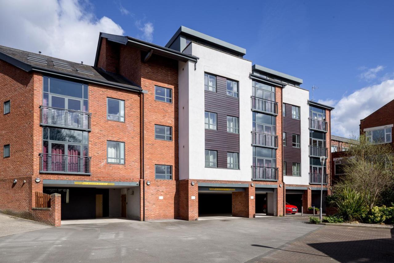Aparthotel Roomzzz Leeds Headingley