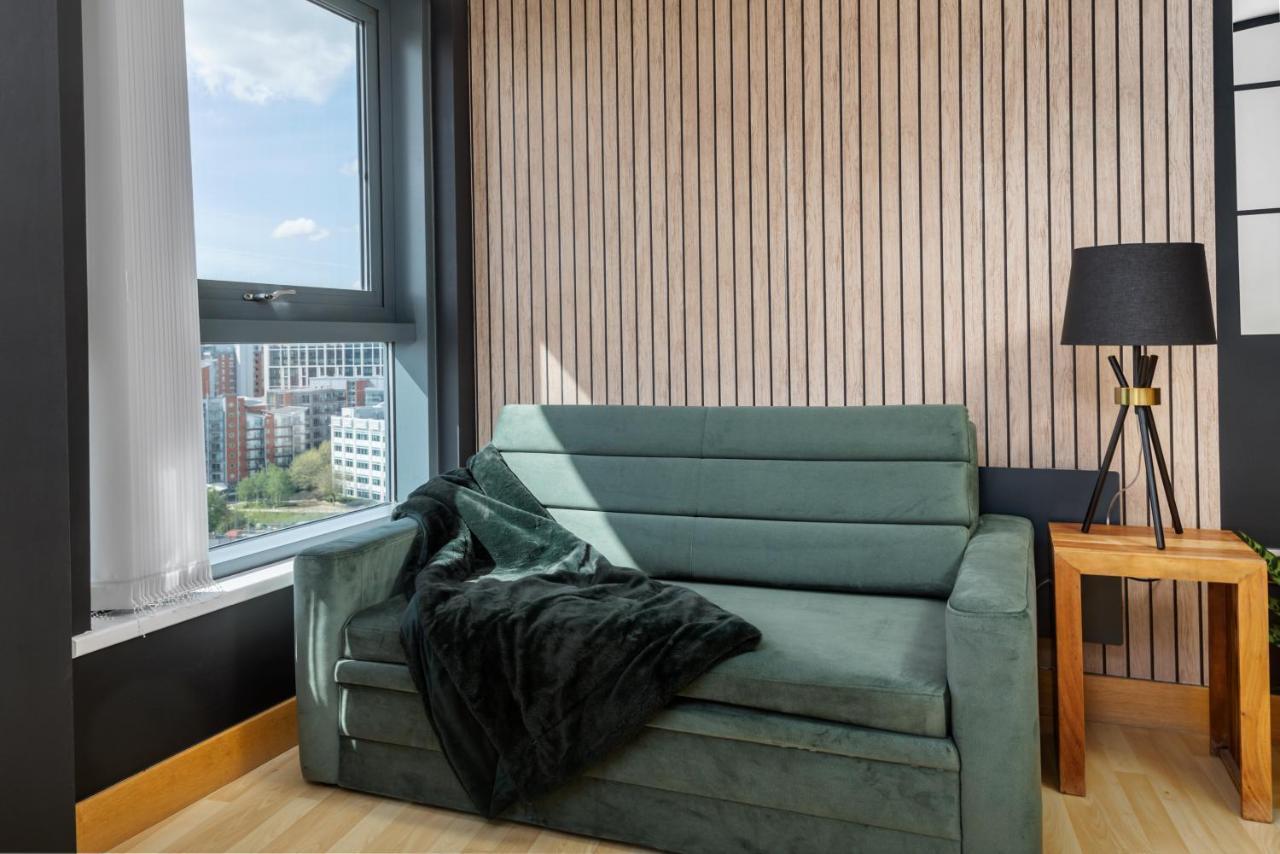 Apartment Leeds Most Stunning Penthouse! - Sleeps 8 Leeds (West Yorkshire)