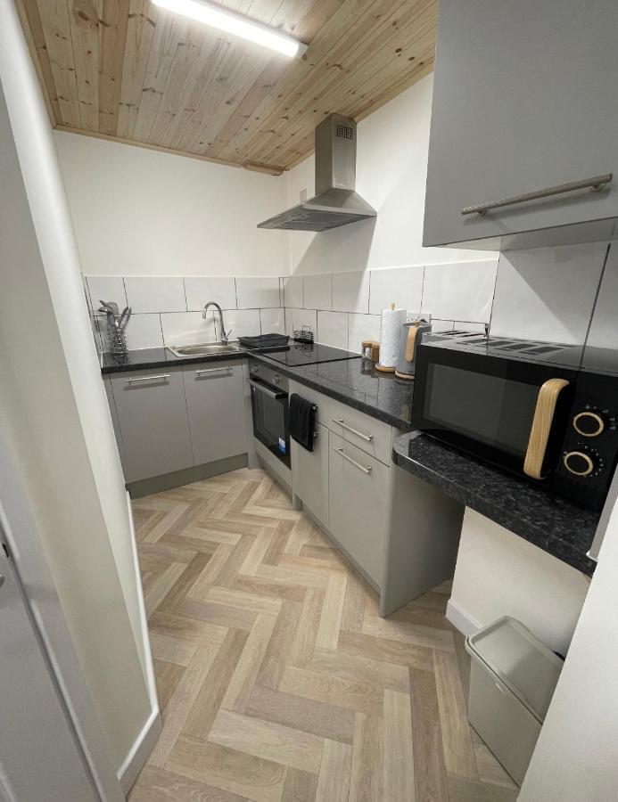 Apartment Unique Duplex Free Parking Free Wi-fi 6 Minutes From Leeds Centre