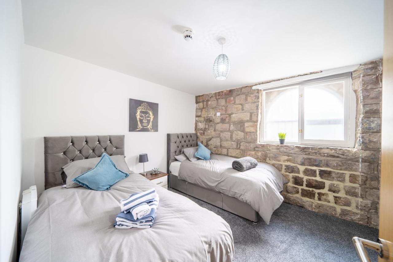 Bv Charming With Free Private Parking, 10 Minutes From Town Centre * Leeds (West Yorkshire)