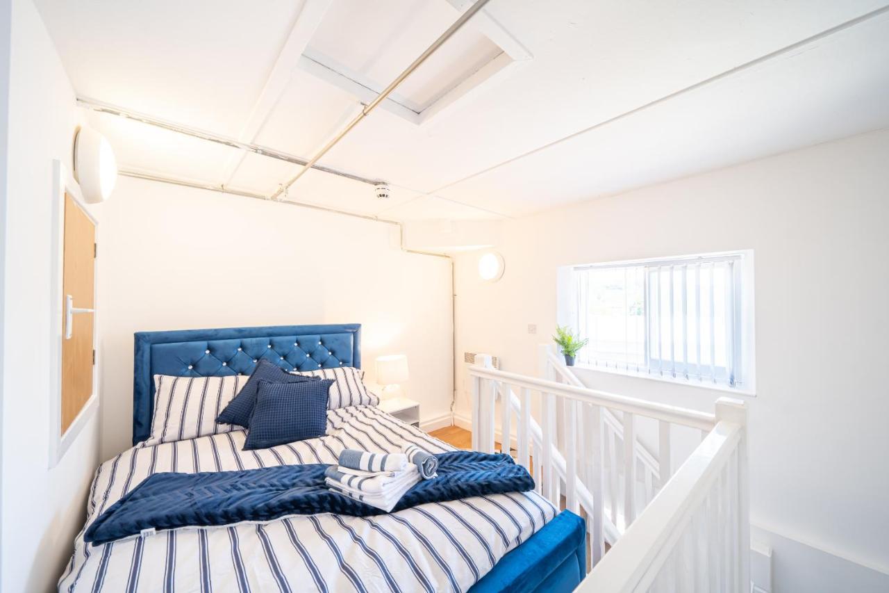 Apartment Bv Kirkstall 1 Bedroom Free Private Parking