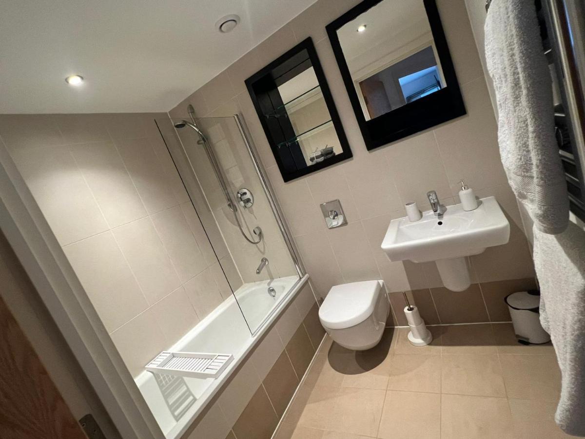 Sugarhill Docks Apartment Leeds (West Yorkshire)