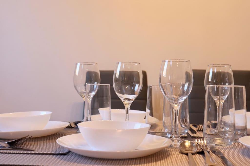 Apartment Elegant Free Wifi & Parking *