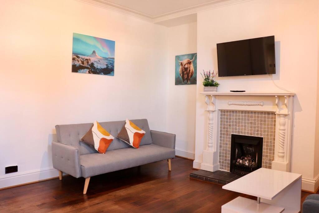 Apartment Elegant Free Wifi & Parking