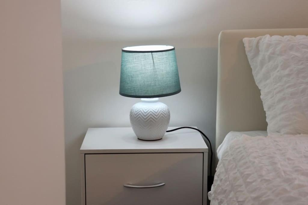 Apartment Elegant Free Wifi & Parking Leeds (West Yorkshire)