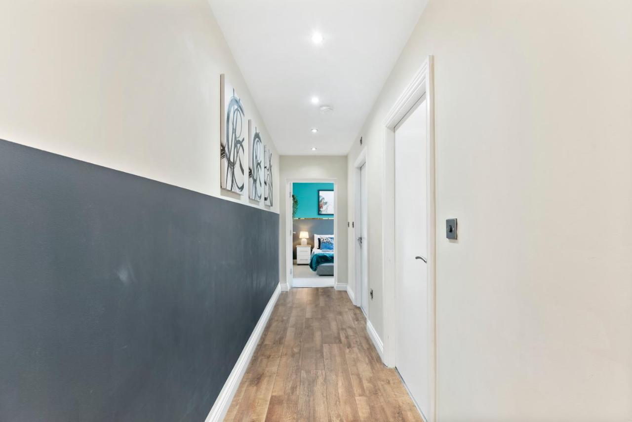 Apartment Central Leeds Gem - Parking - Sleeps 6 *