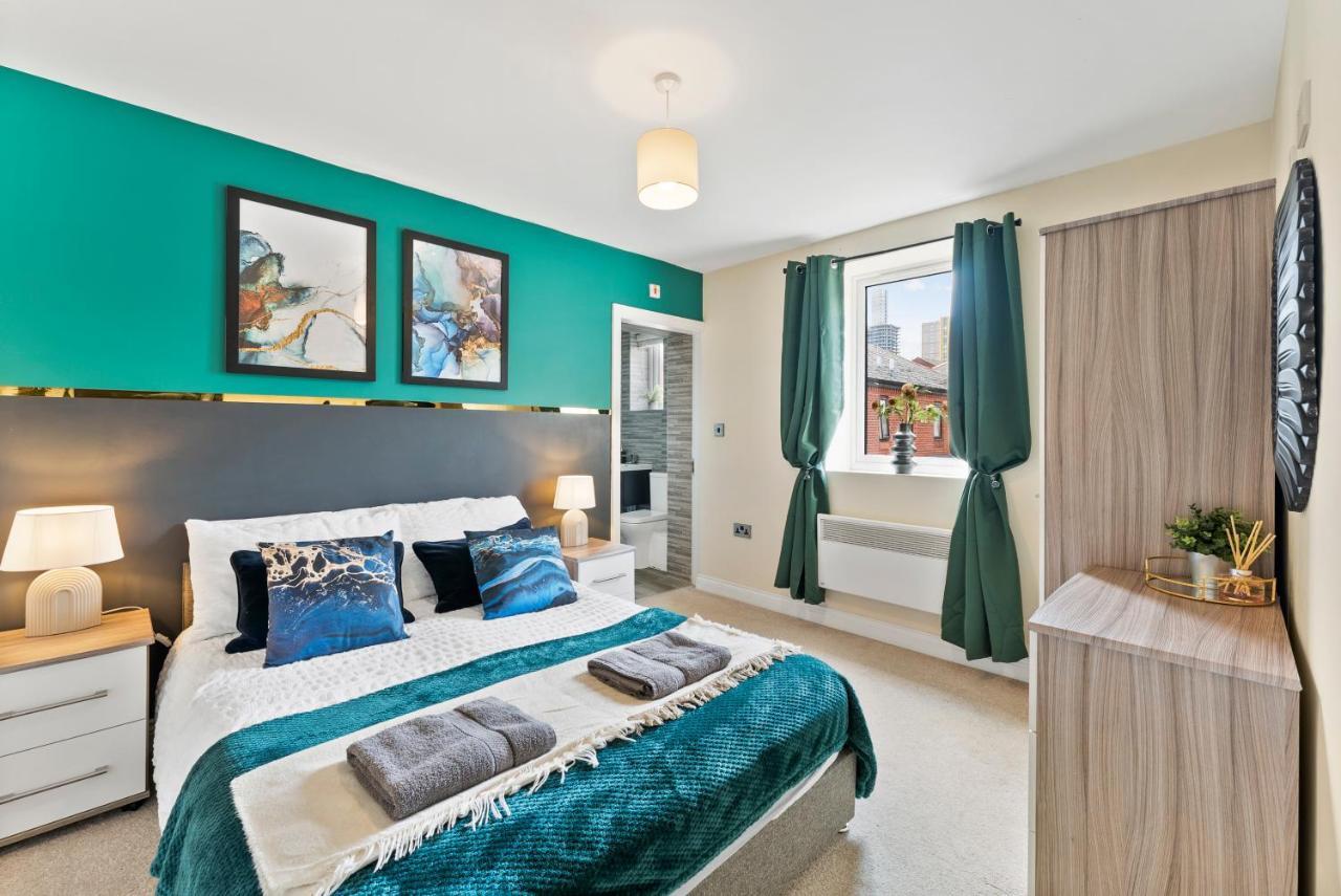 Apartment Central Leeds Gem - Parking - Sleeps 6