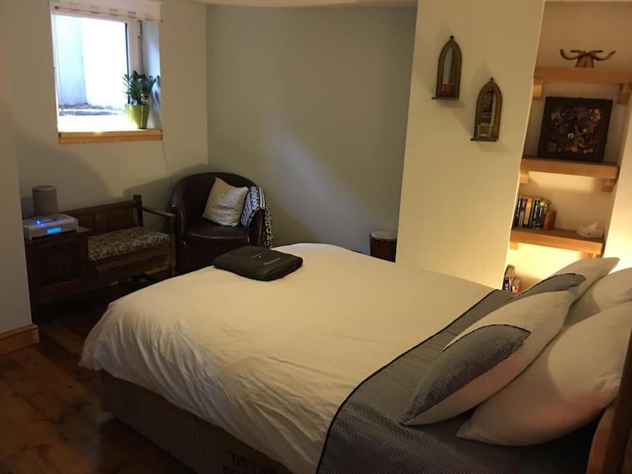 The Quirky, Cosy Hideaway! An Close To Leeds Centre *