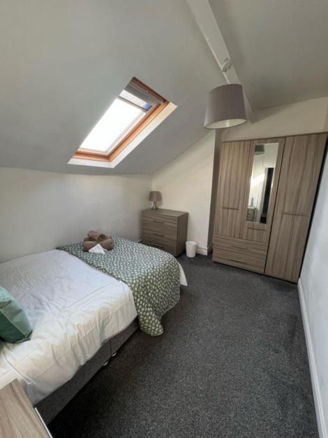 Moorfield Street Guest house