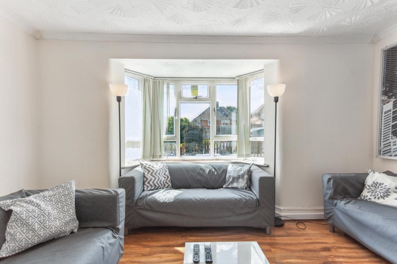 Aurora Apartment