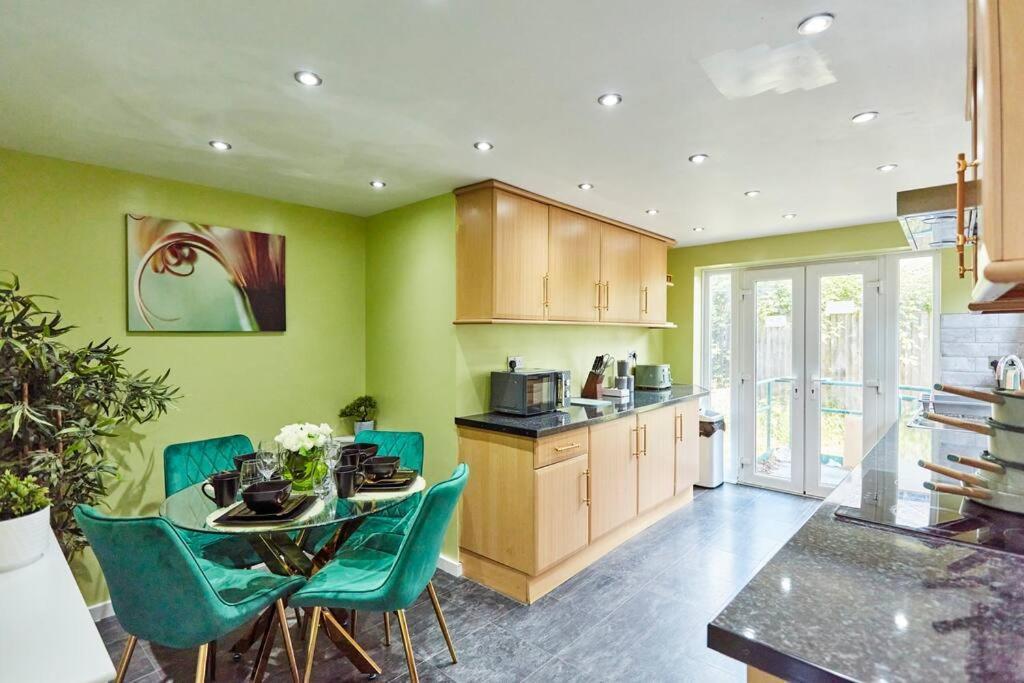*little Haven In Leeds* ¤private Parking¤ Ensuite * Leeds (West Yorkshire)