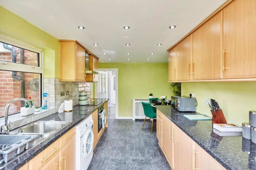 *little Haven In Leeds* ¤private Parking¤ Ensuite * Leeds (West Yorkshire)