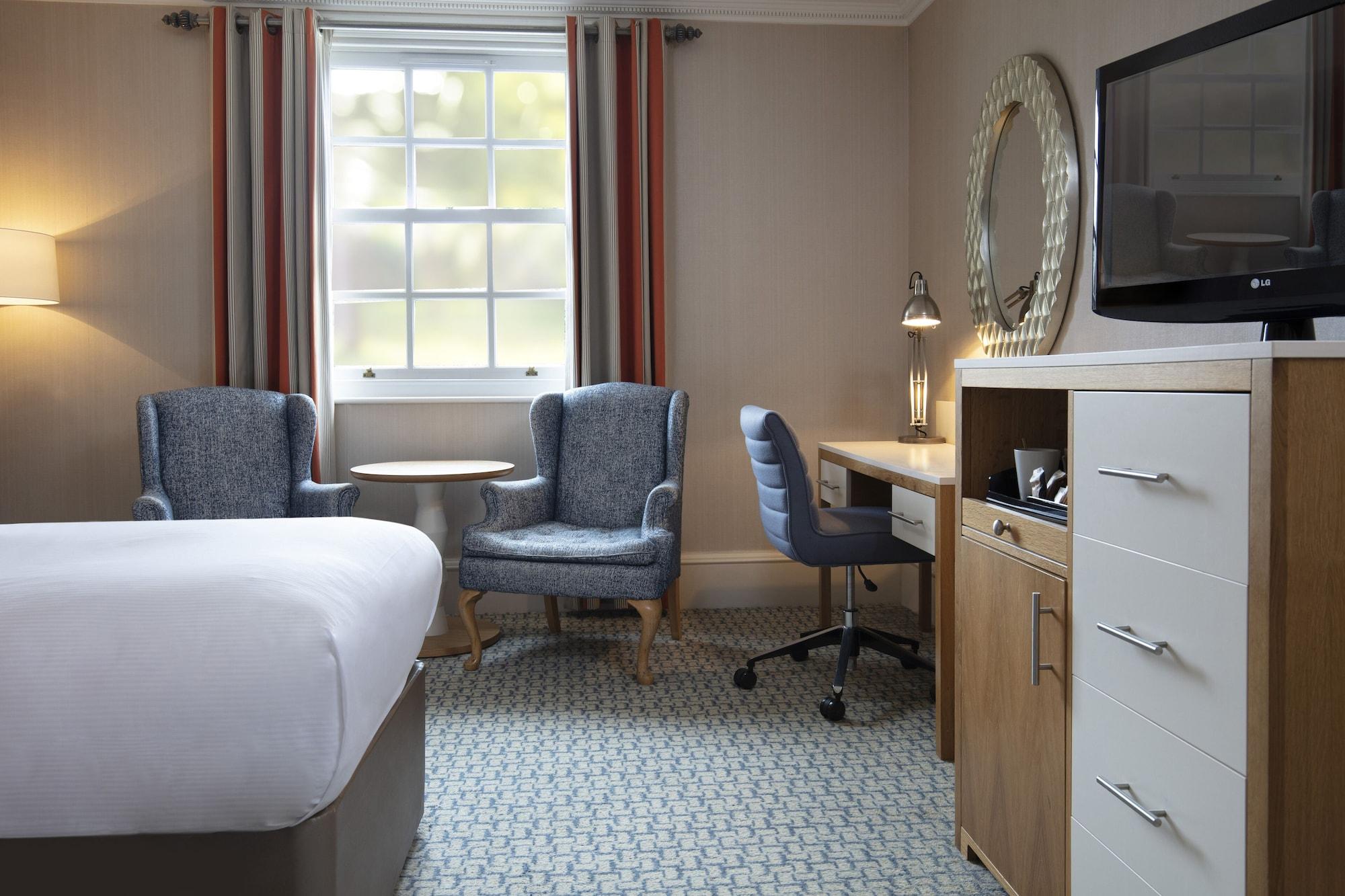Oulton Hall Hotel, & Golf Hotel