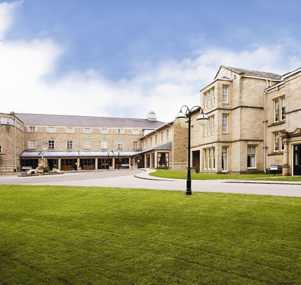 Weetwood Hall Estate 4* Leeds (West Yorkshire)