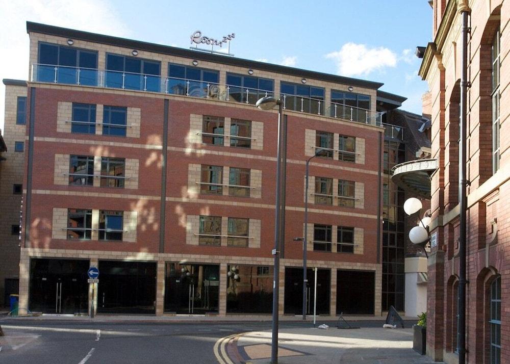 Roomzzz Leeds Leeds (West Yorkshire)