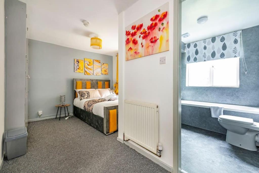 *f6gh For Your Relaxed & Cosy + Free Parking & Wifi * Leeds (West Yorkshire)
