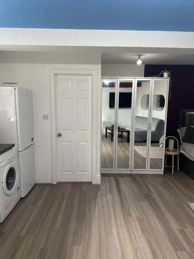 Apartment Modern Studio Close To Leeds Centre Leeds (West Yorkshire)