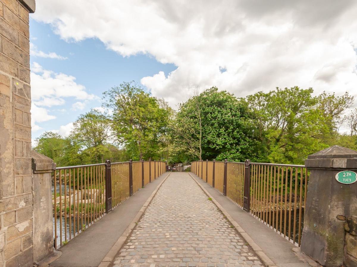 Pass The Keys Couples Haven On The Banks Of The River Aire