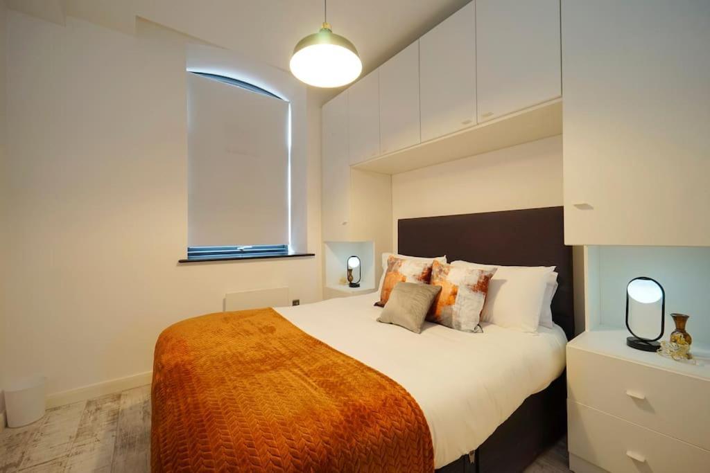 Stylish & Elegant Centre