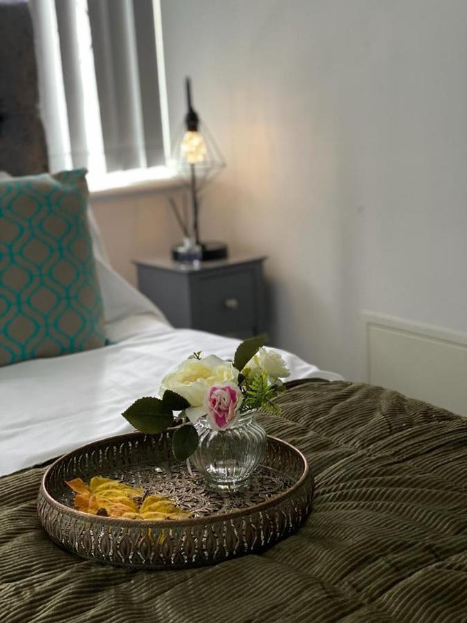 Apartment The Victoria - Sleeps 8 - Close To Leeds City Centre! Leeds (West Yorkshire)