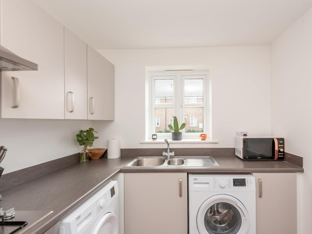 Pass The Keys Bramhope Haven - New Next To Golden Acre Park Holiday home