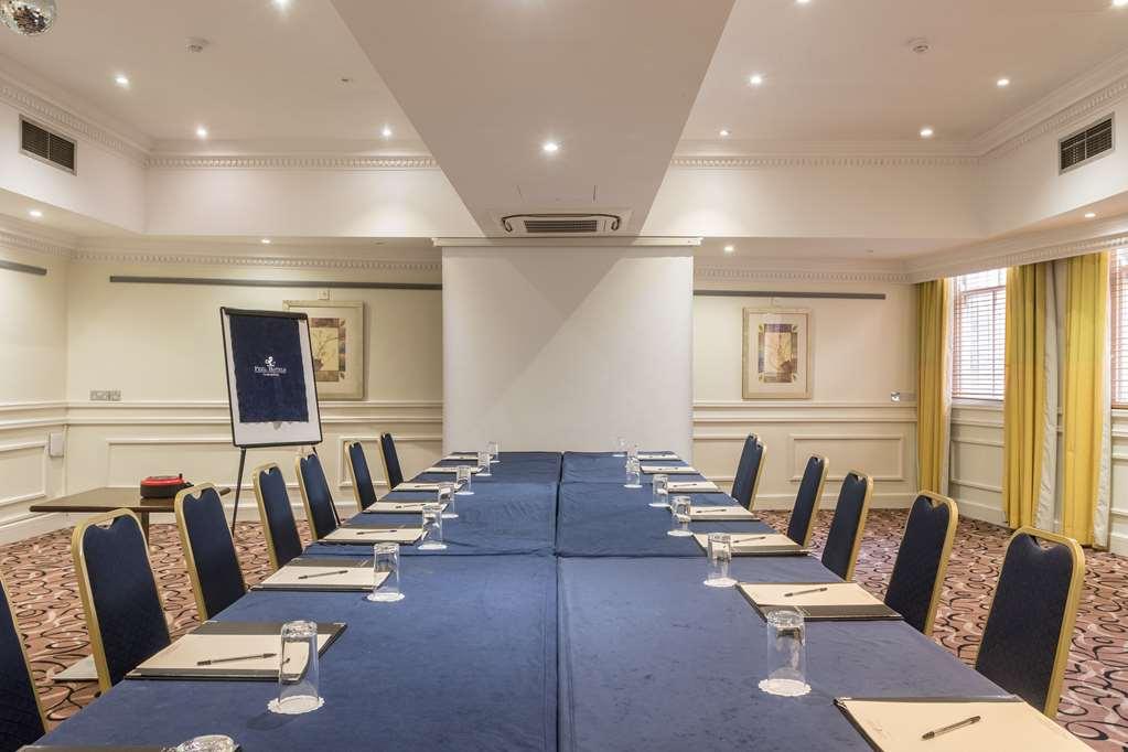 Hotel Indigo Leeds By Ihg 4*