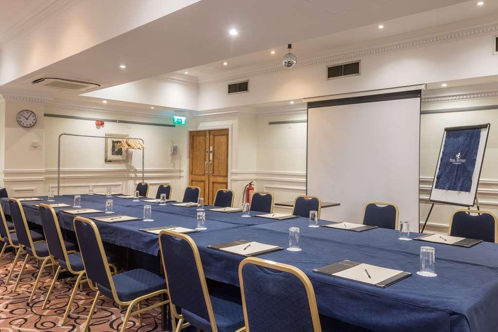 Indigo Leeds By Ihg Hotel 4*