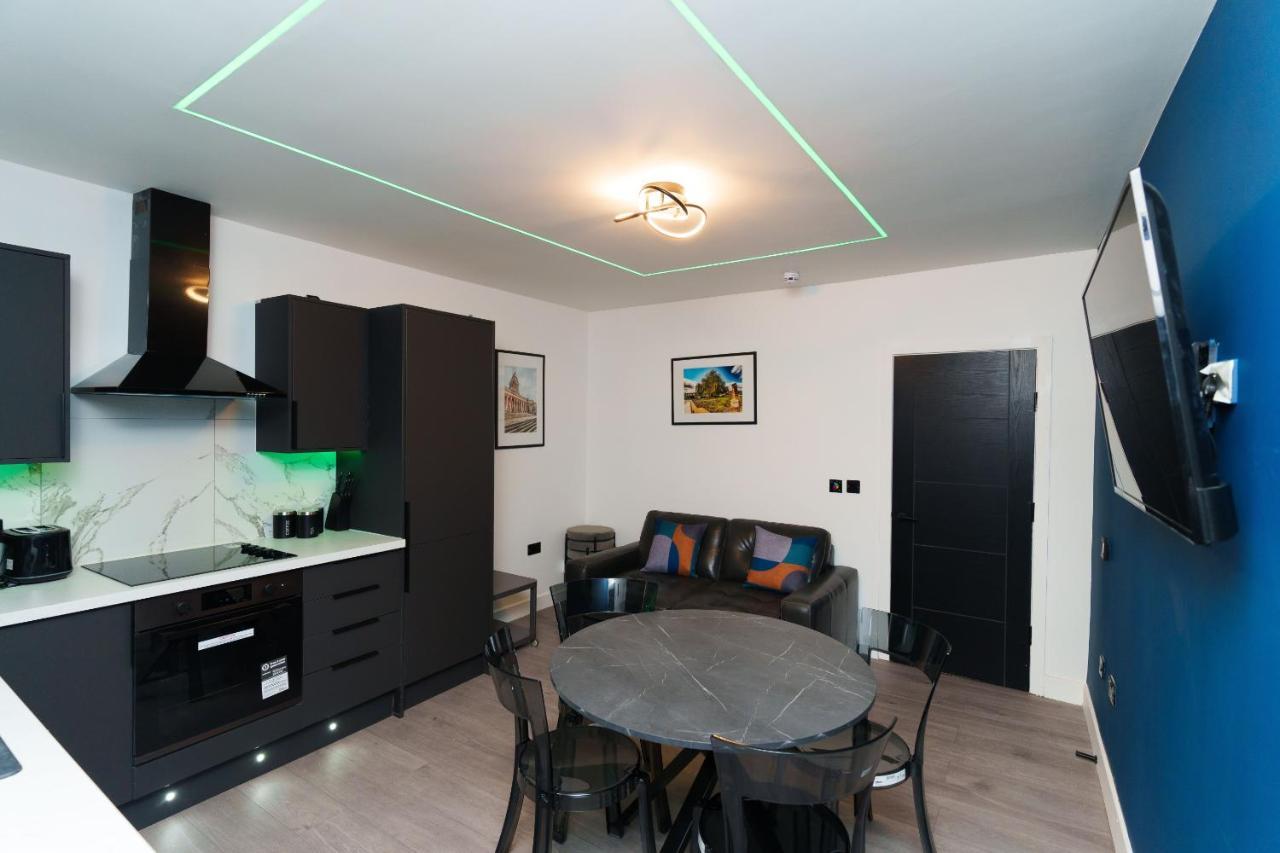 Hamilton Apartment