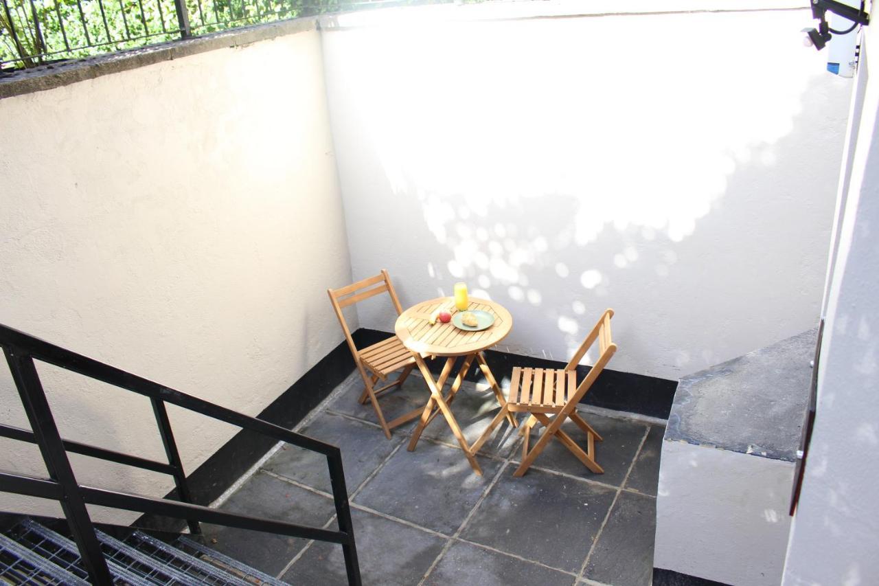 Flat 1, Westhill * Leeds (West Yorkshire)