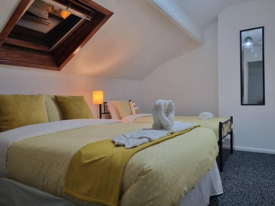 Be Our Guest! Stylish-free Parking-central Location *