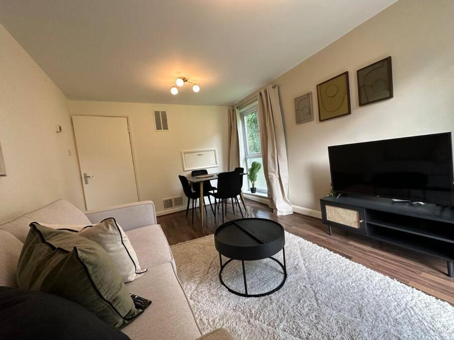 Apartment Stylish Modern Flat, Chapel Allerton Sleeps 4 Leeds (West Yorkshire)