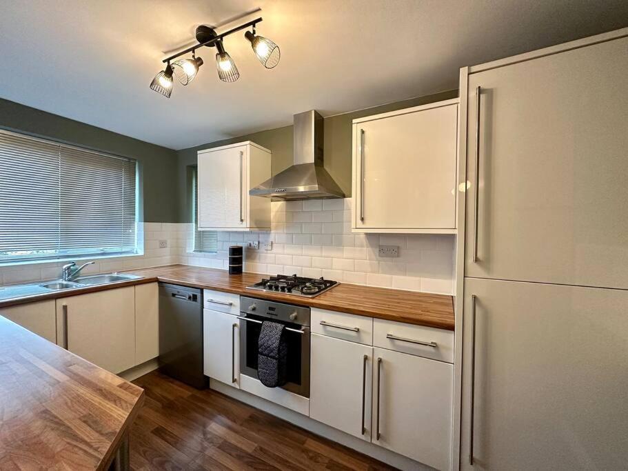 Stylish Modern Flat, Chapel Allerton Sleeps 4 Apartment Leeds (West Yorkshire)