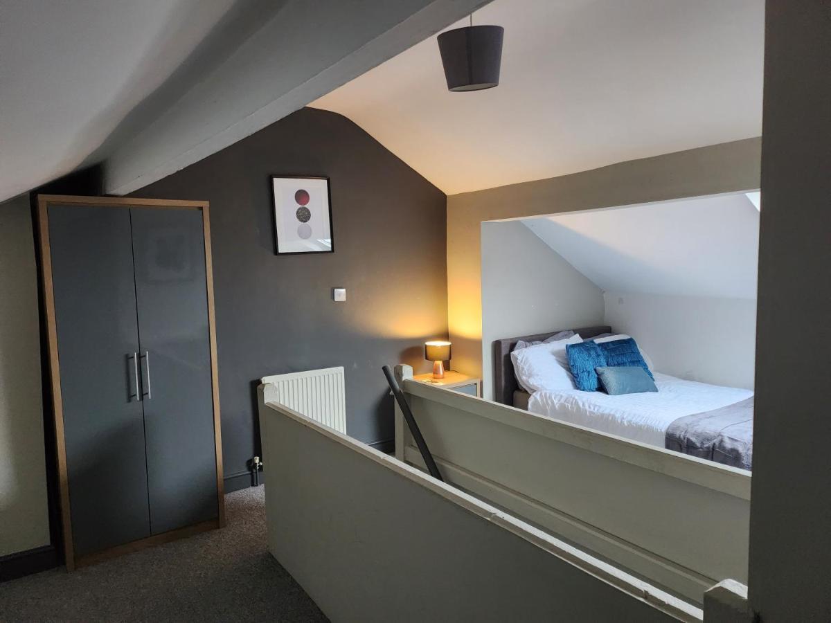 Wonderful, Woodville, Comfortable, Budget, Friendly * Leeds (West Yorkshire)