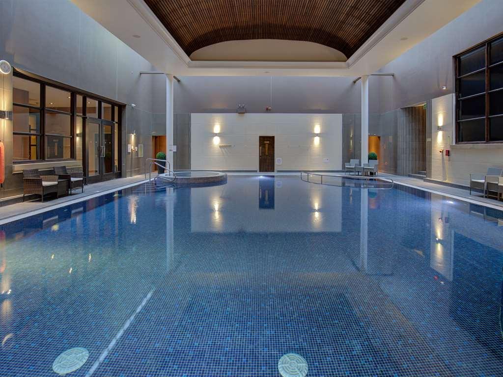 Oulton Hall Hotel, & Golf 4* Leeds (West Yorkshire)