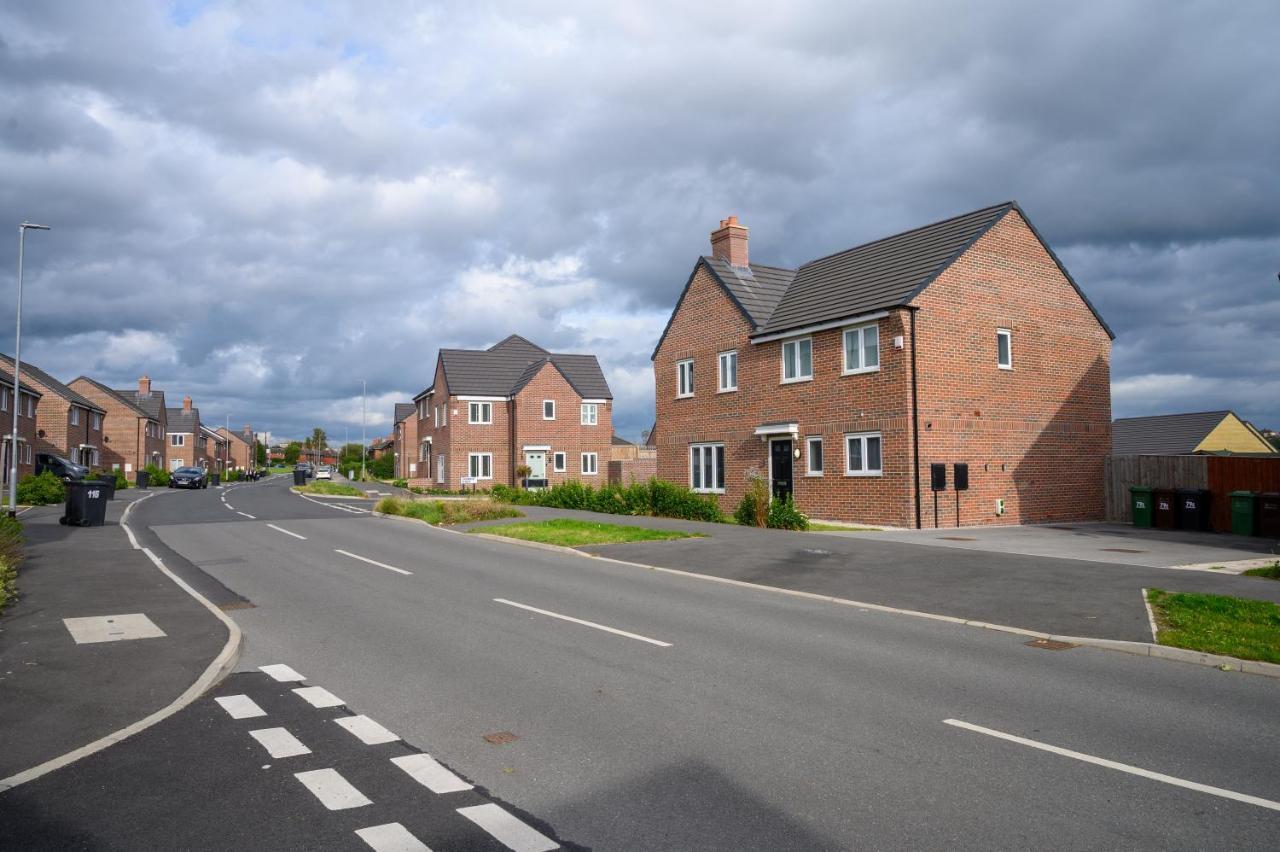 Wykebeck Mount By Our Short Stunning New Build With Plenty Of Free Parking And Fast Wifi Holiday home Leeds (West Yorkshire)