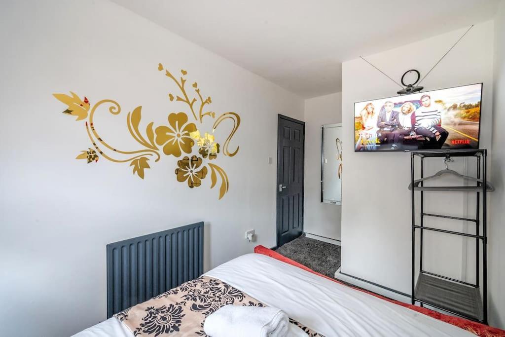 *2s6g* For Your Relaxed & Cosy + Free Parking + Free Fast Wifi * Apartment *