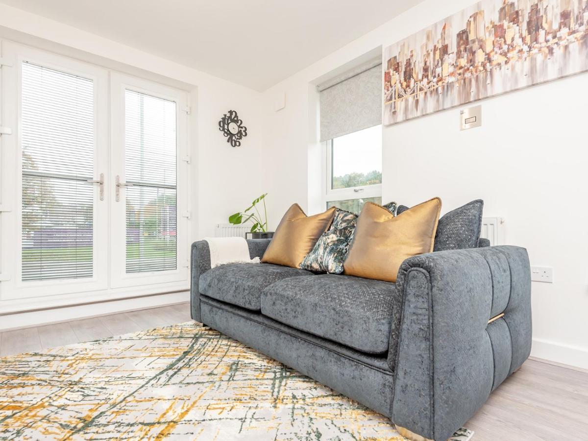 Holiday home Pass The Keys Horsforth Haven - Brand New Townhouse With Balcony Leeds (West Yorkshire)