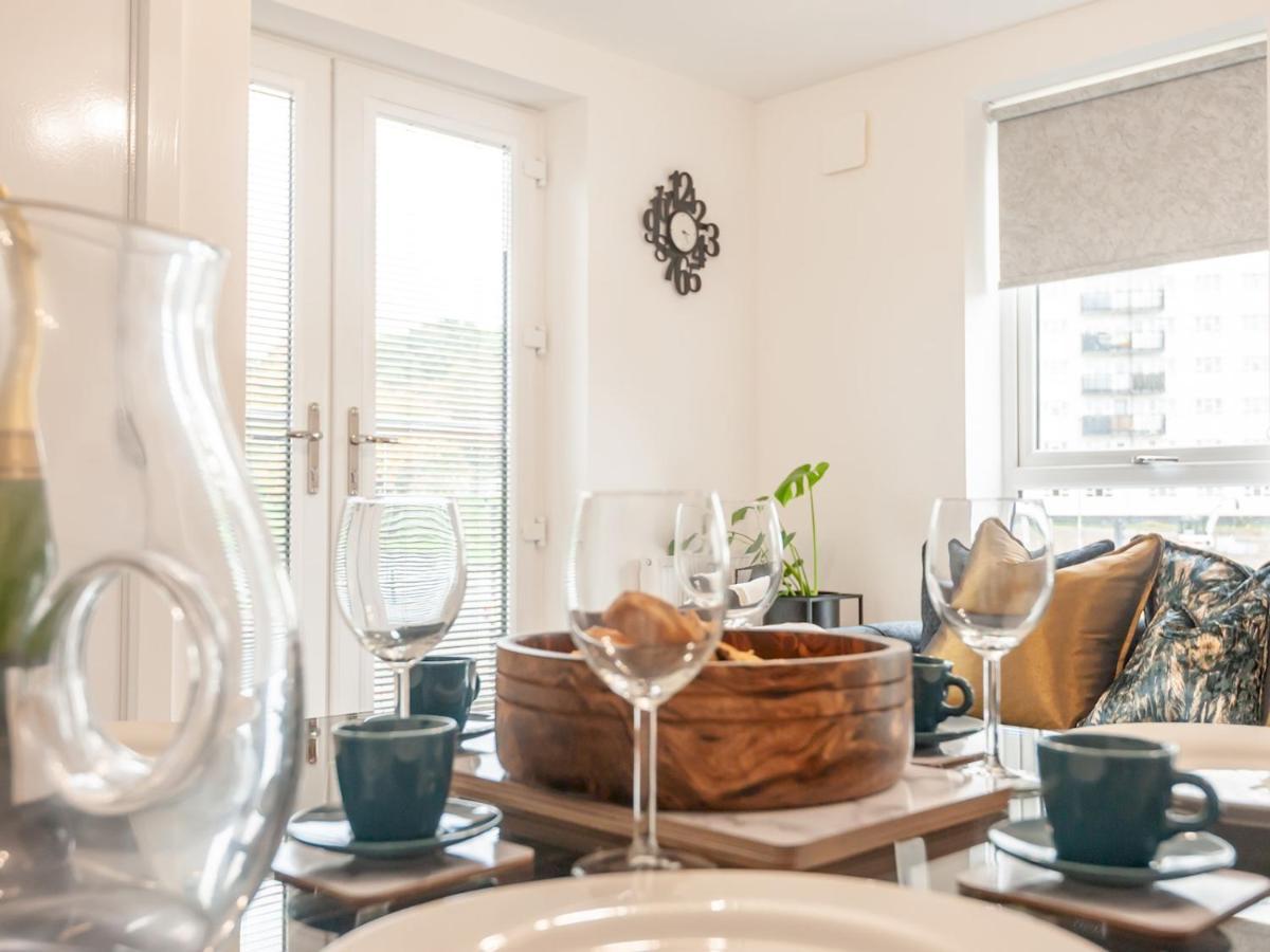 Holiday home Pass The Keys Horsforth Haven - Brand New Townhouse With Balcony *