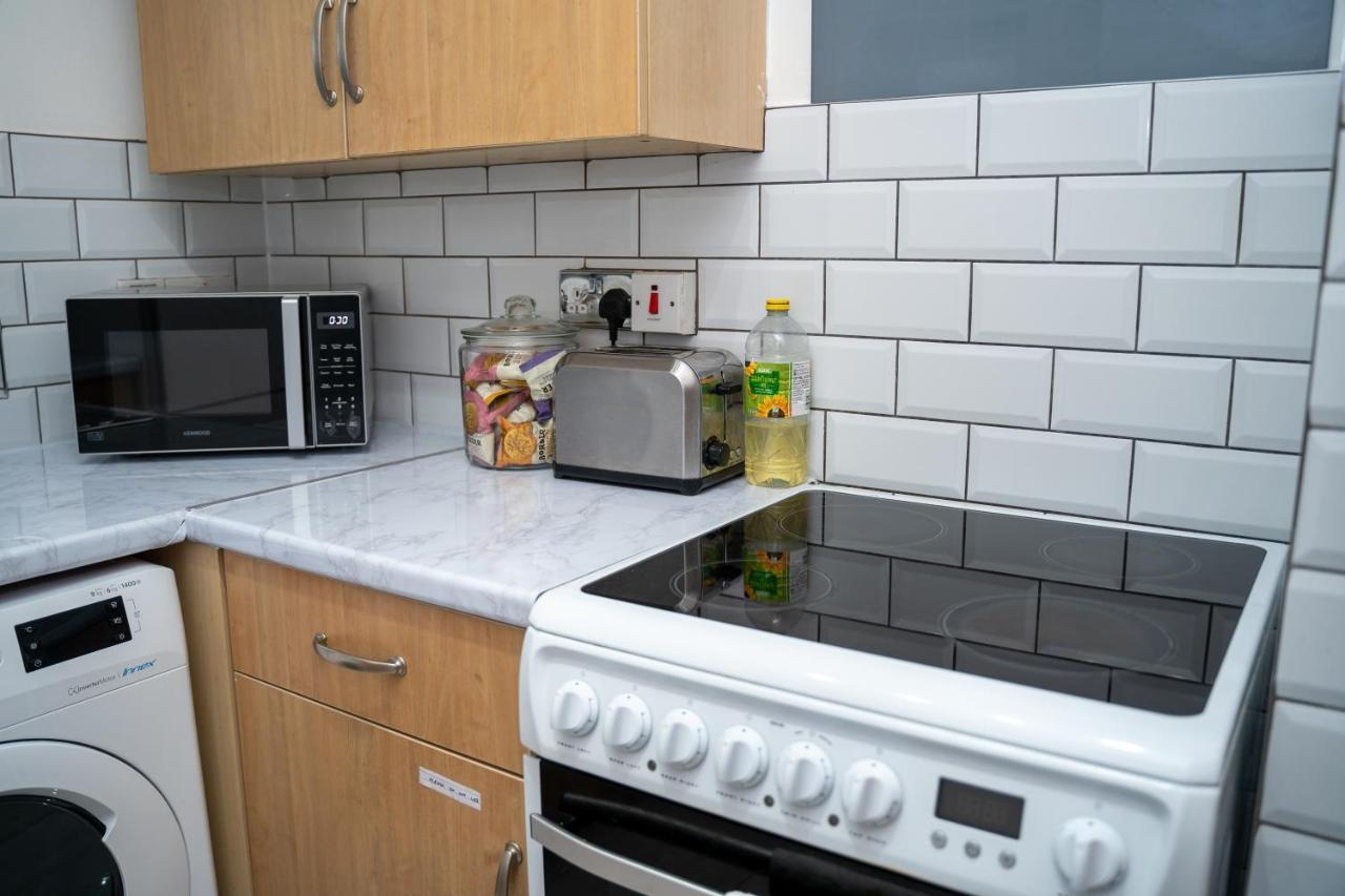 Stylish, Modern In Leeds * Leeds (West Yorkshire)