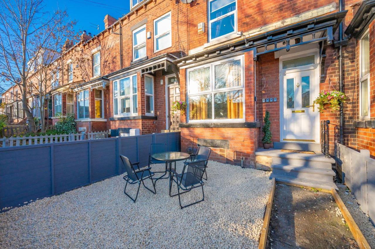 *ra12s* For Your Relaxed & Cosy + Free Parking + Free Fast Wifi * * Leeds (West Yorkshire)