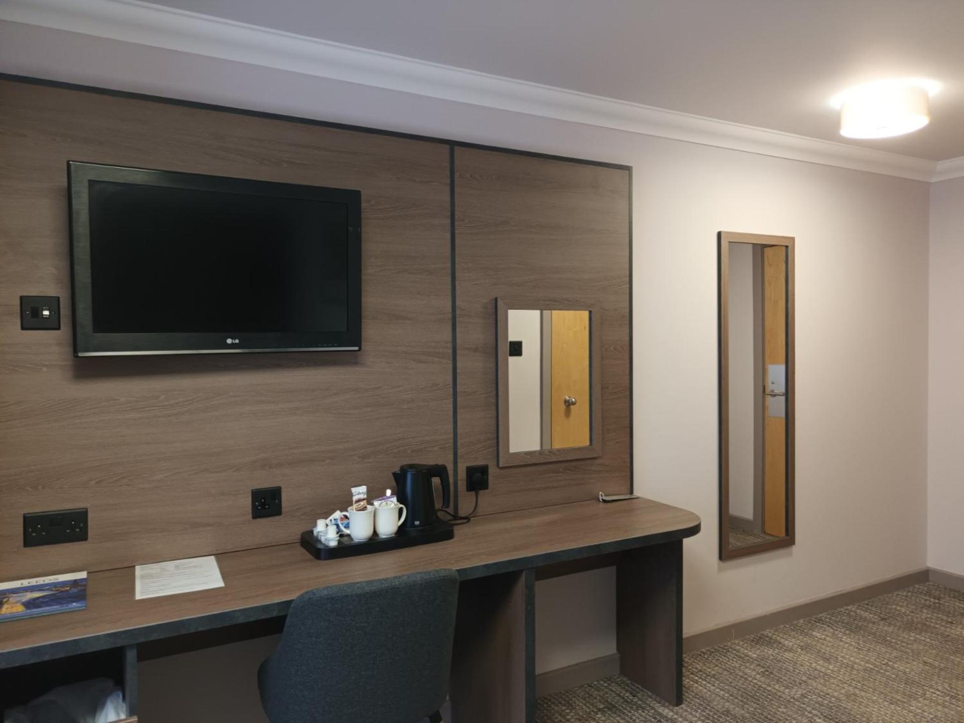 Corn Mill 3* Leeds (West Yorkshire)