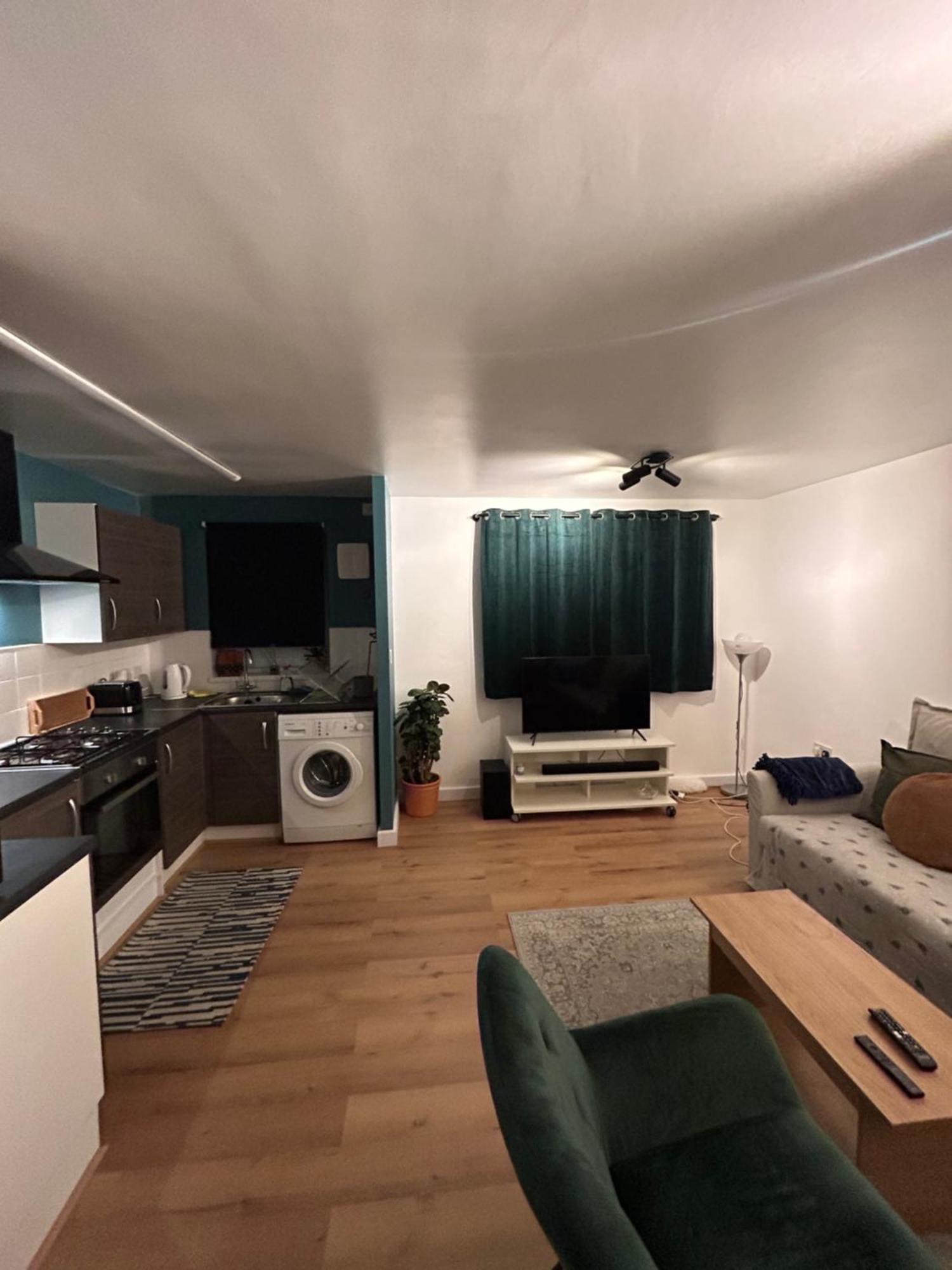 Woodhouse * Leeds (West Yorkshire)