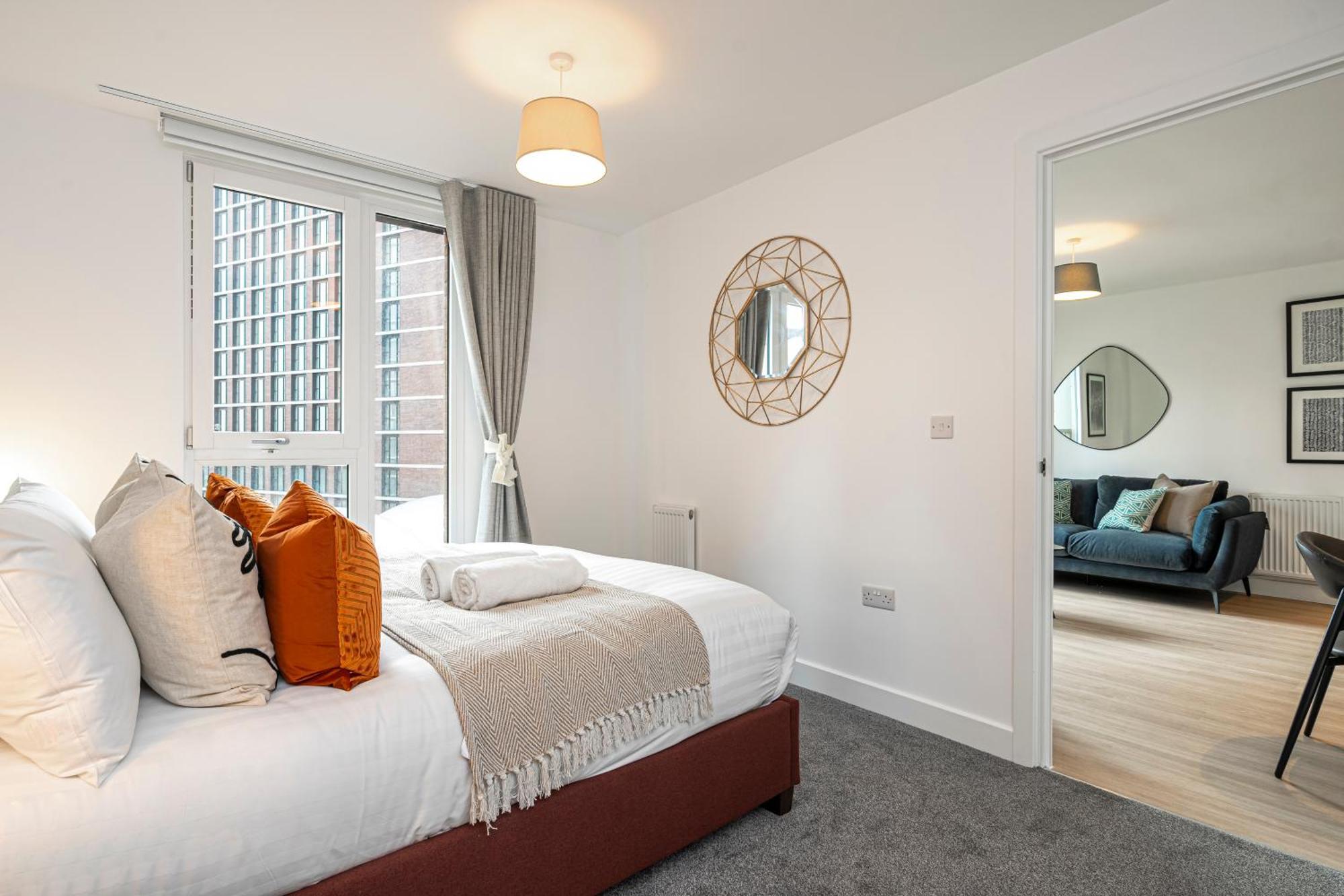 Monk Bridge Viaduct Apartment